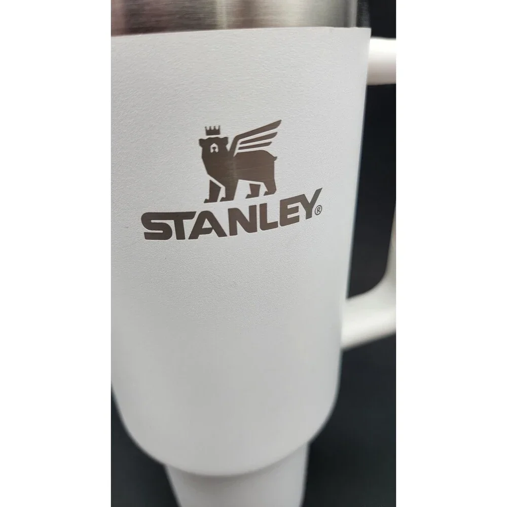 Stanley Quencher 40 oz Tumbler White/Gray NWOT New Straw. READ - Picture 7 of 10